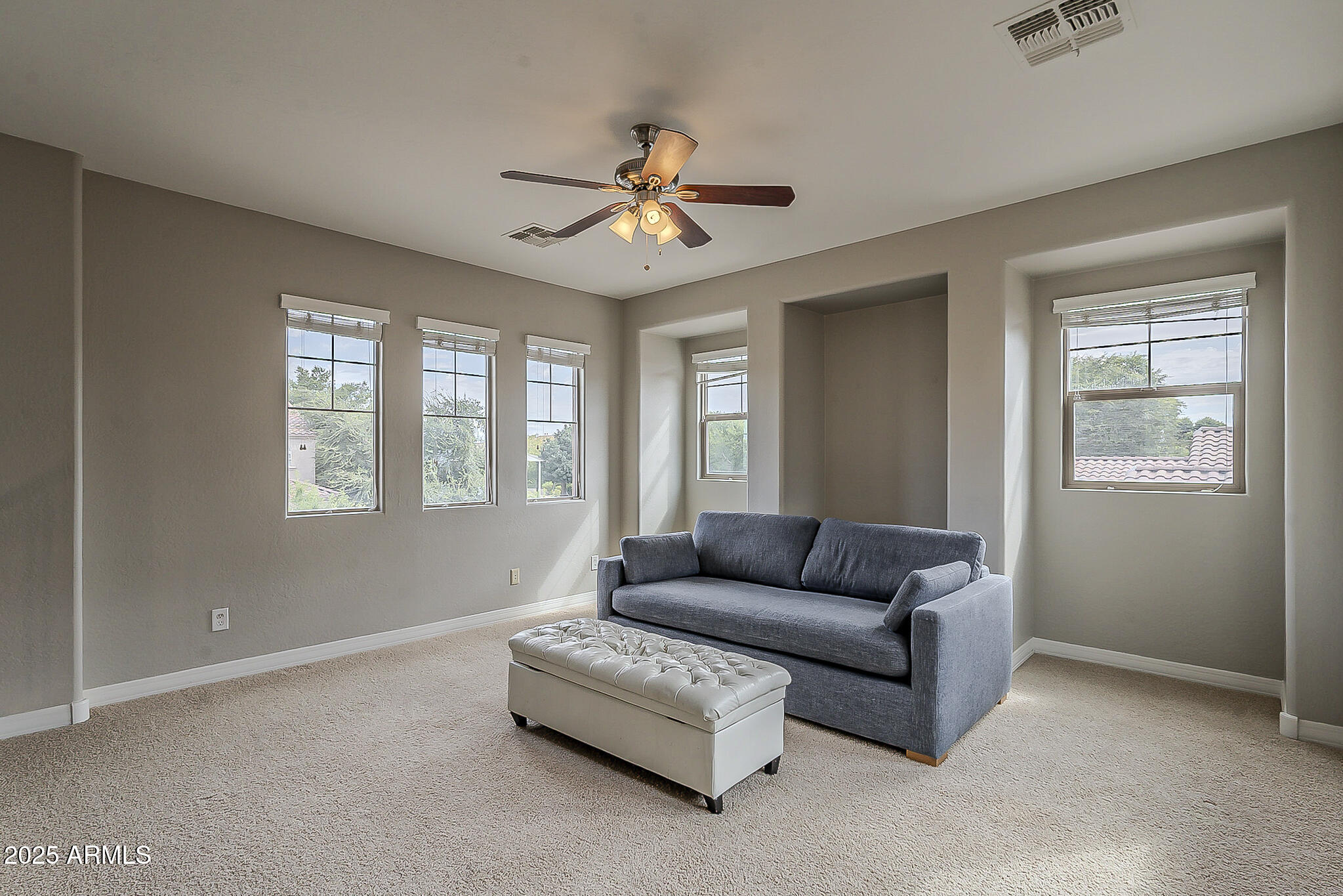 20277 E SILVER CREEK Lane