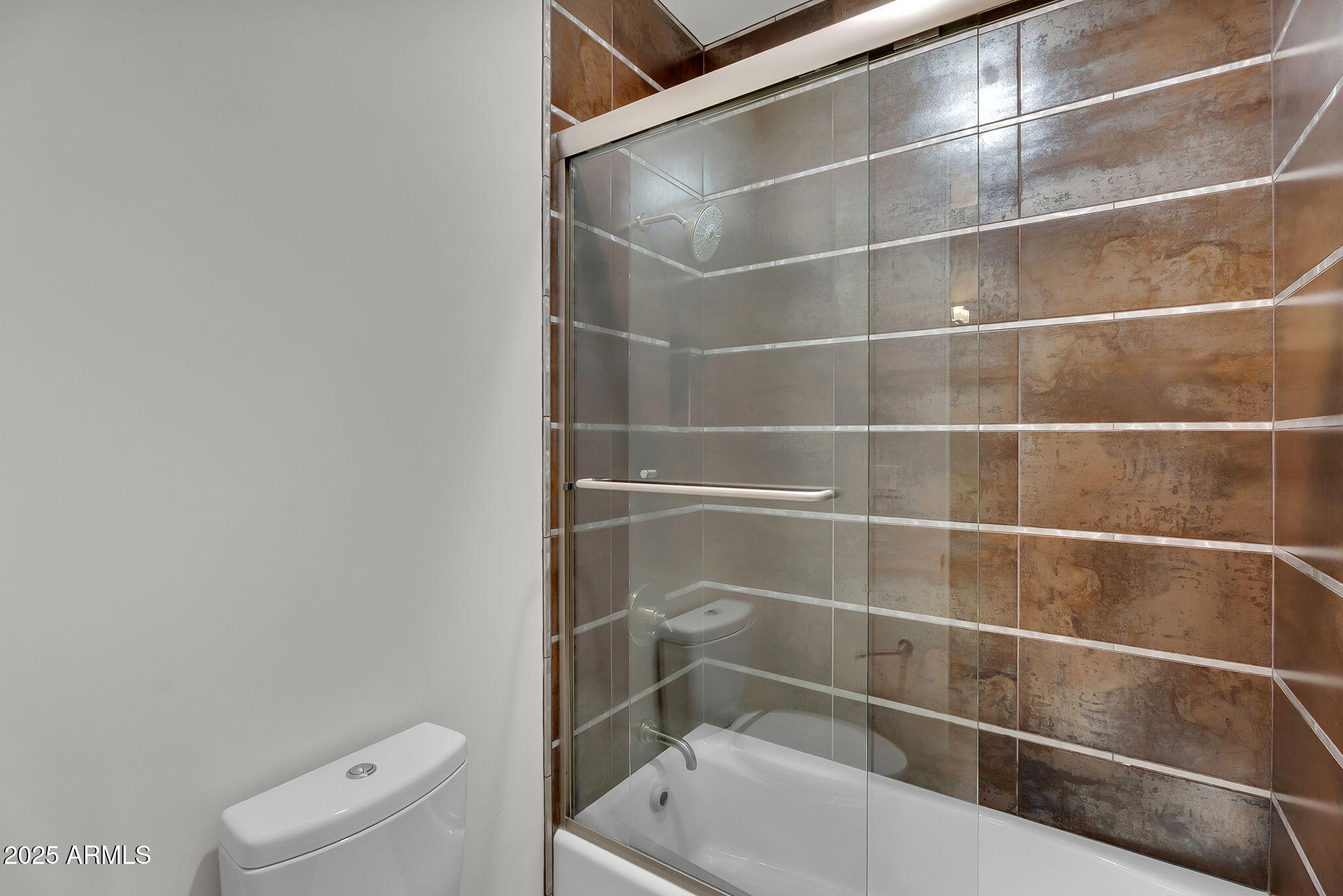 5509 W SOFT WIND Drive, Glendale