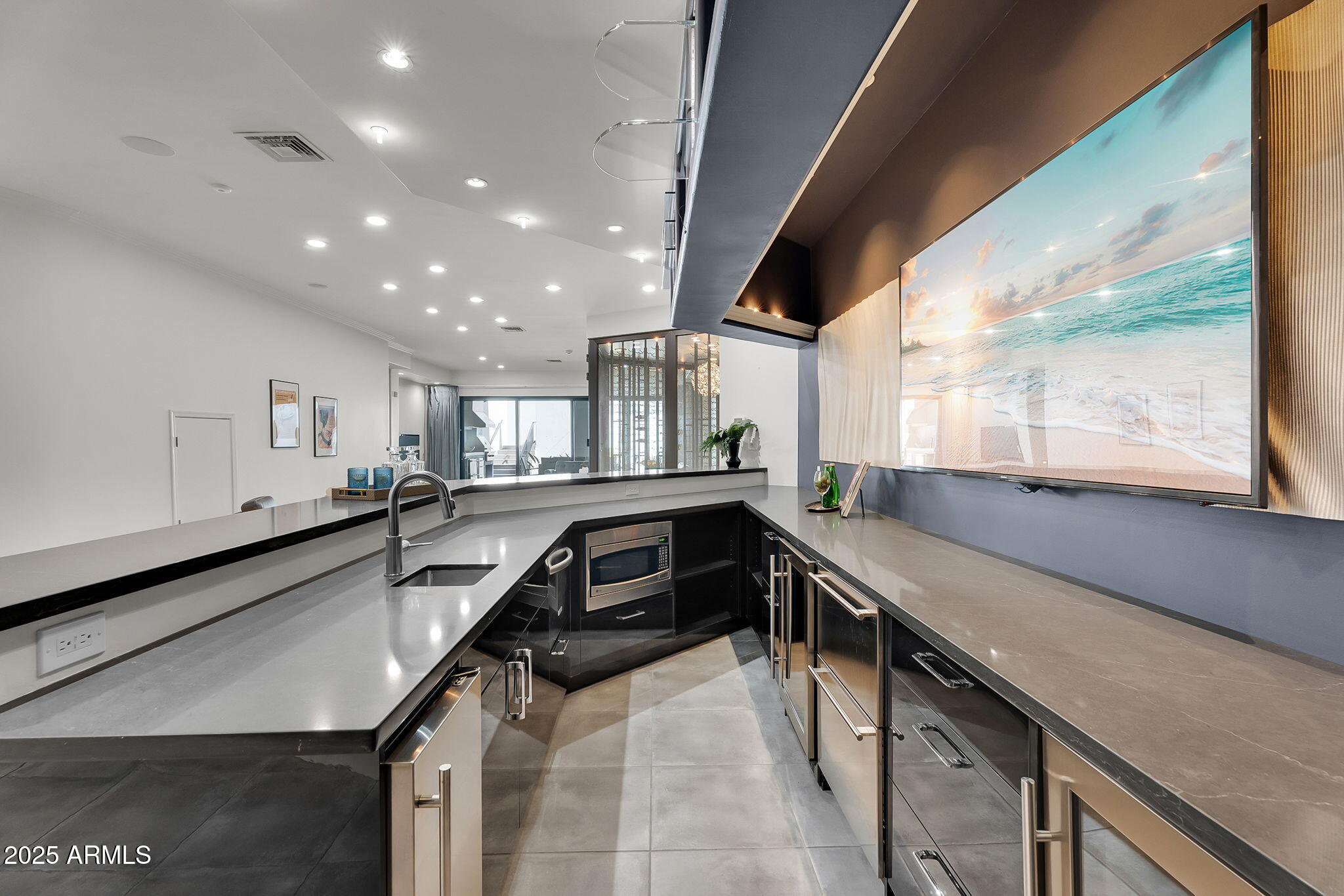 5509 W SOFT WIND Drive, Glendale