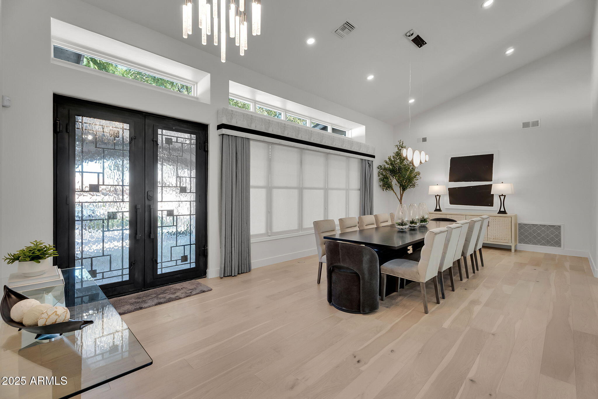 5509 W SOFT WIND Drive, Glendale