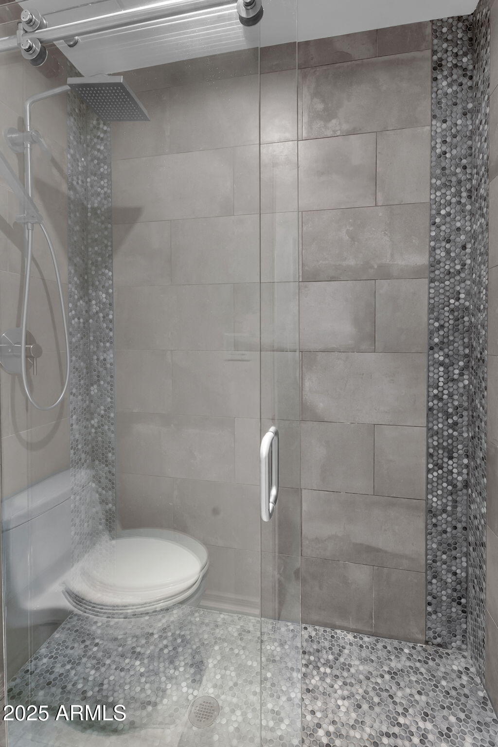 5509 W SOFT WIND Drive, Glendale