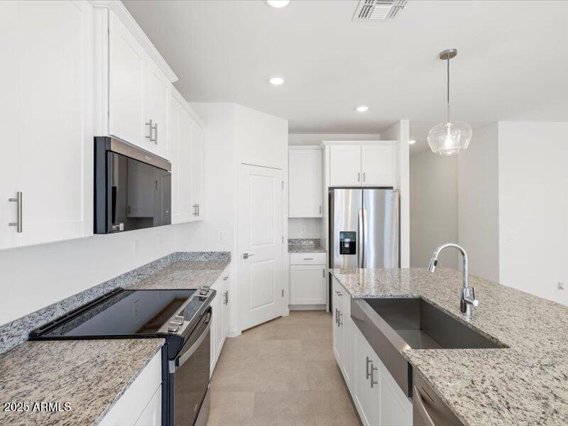 7572 E COZY COTTAGE Lane
