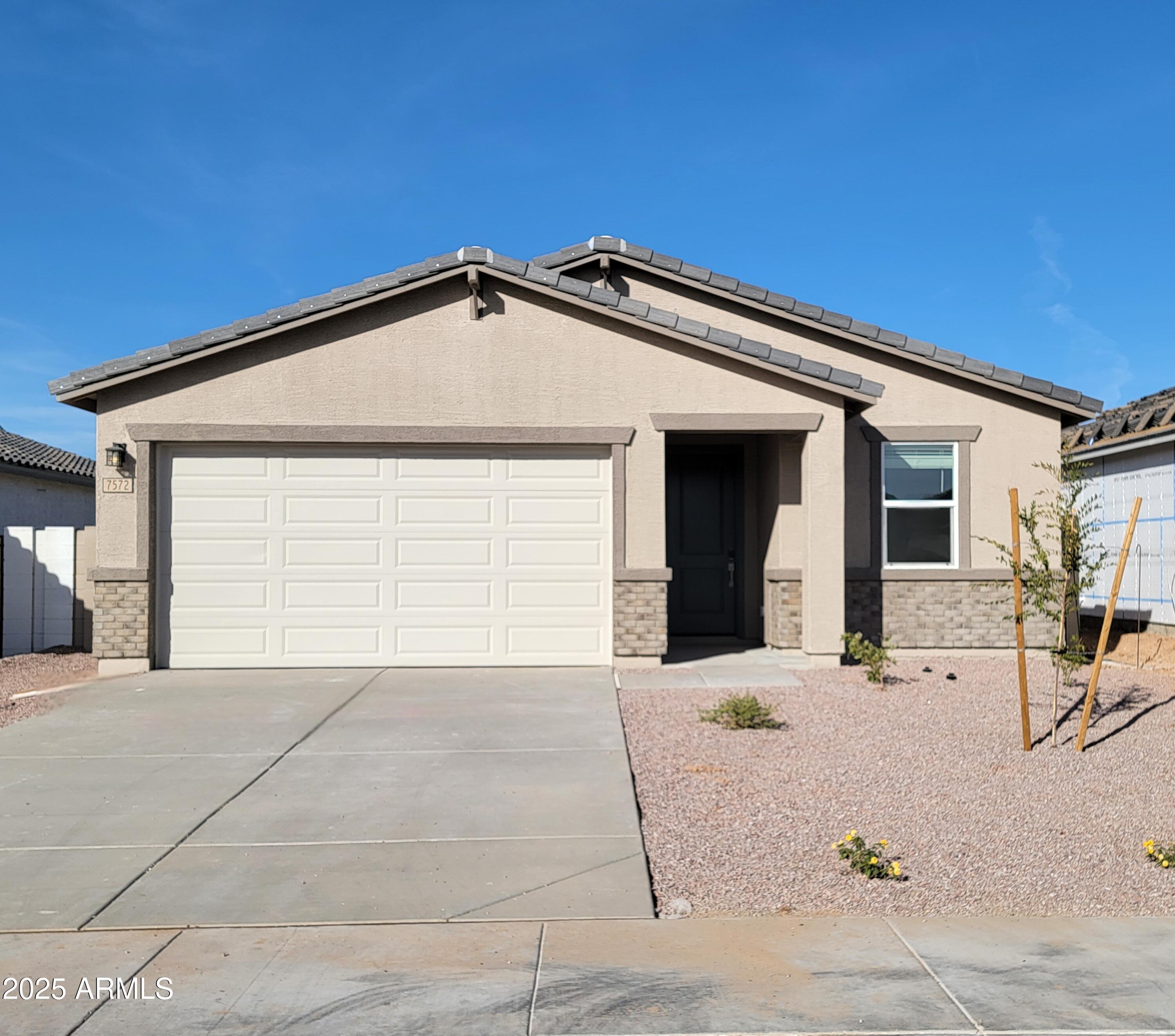 7572 E COZY COTTAGE Lane