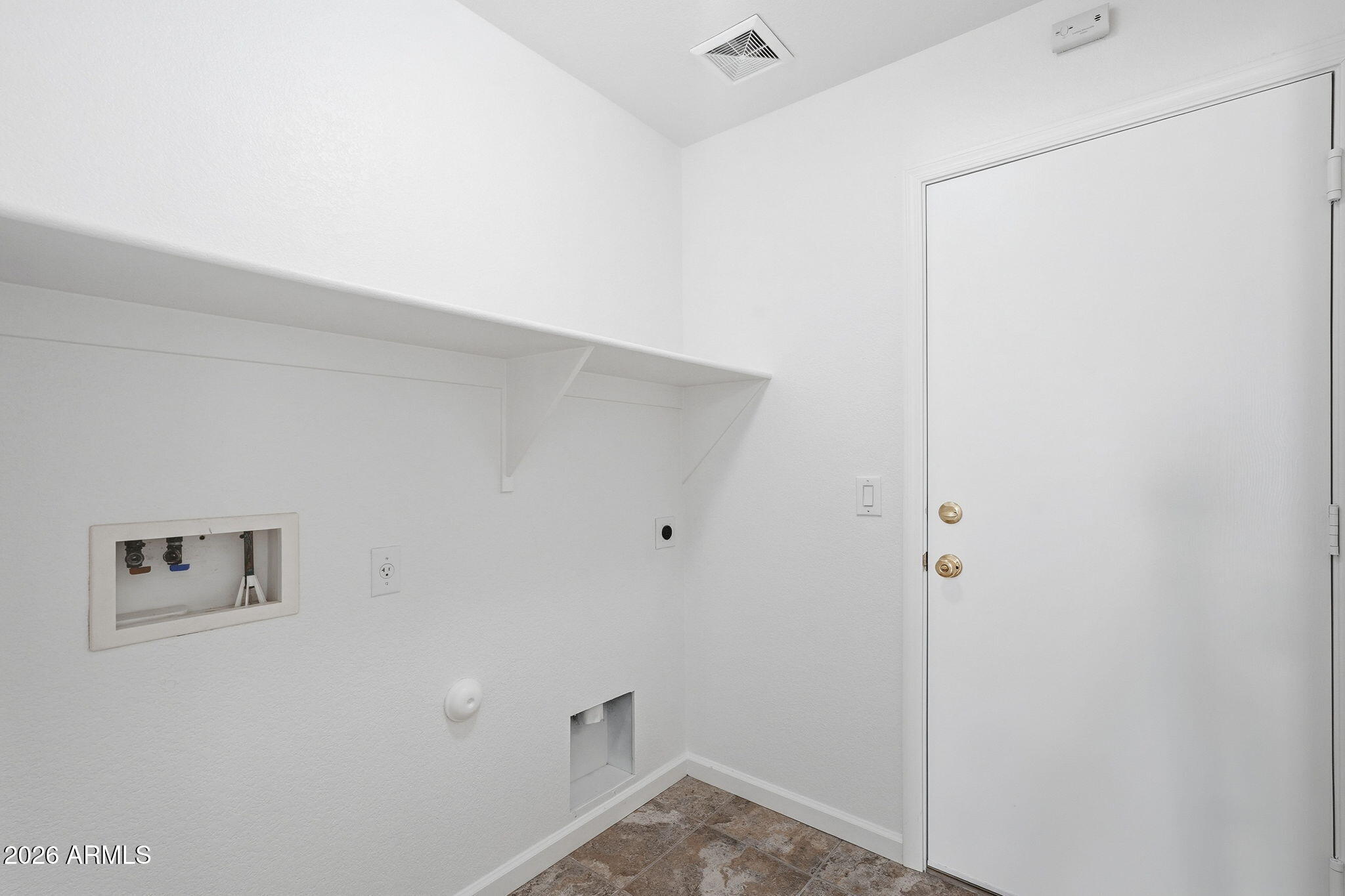 823 E MOUNTAIN VIEW Road