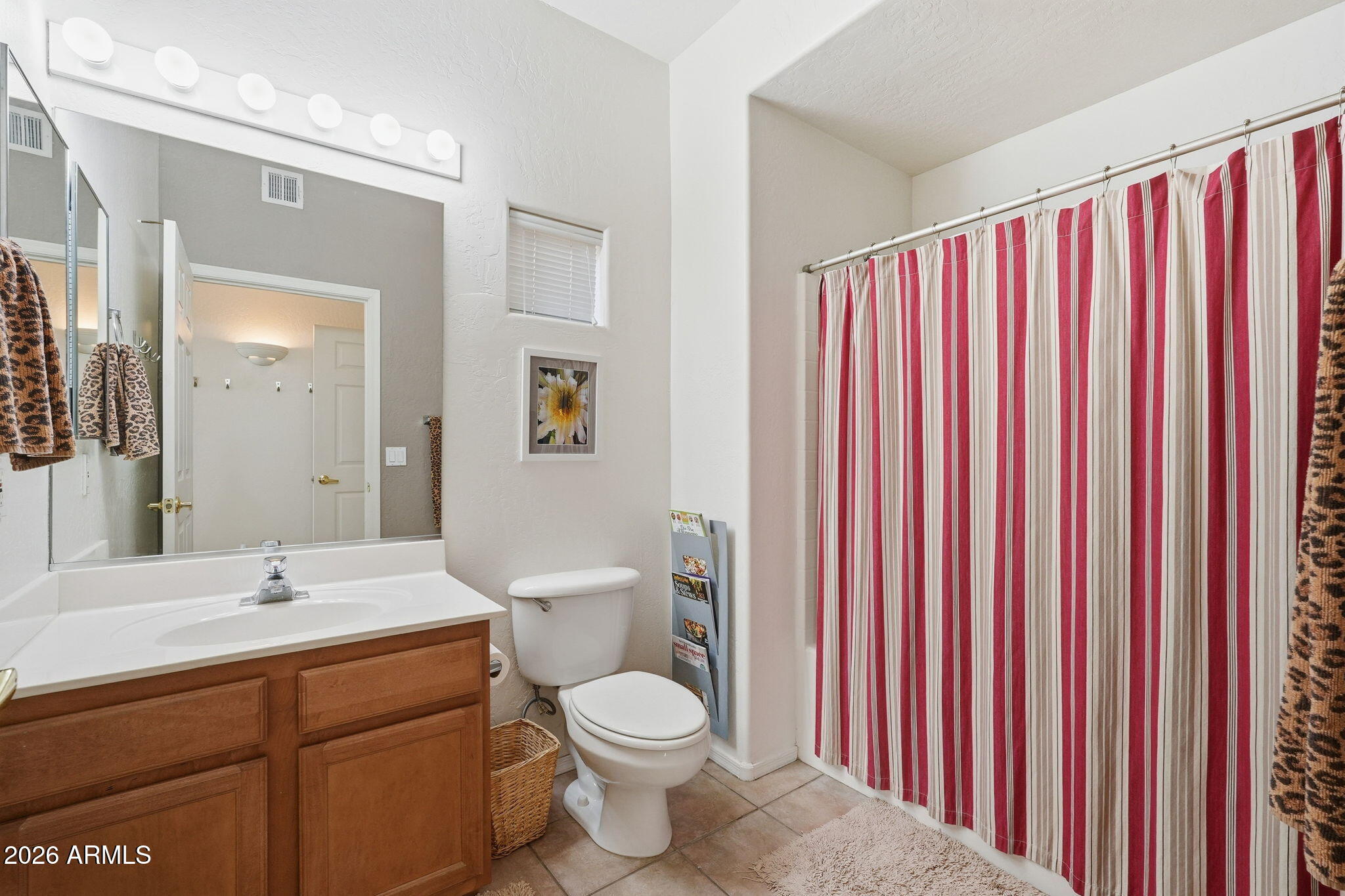 1351 N PLEASANT Drive 1116