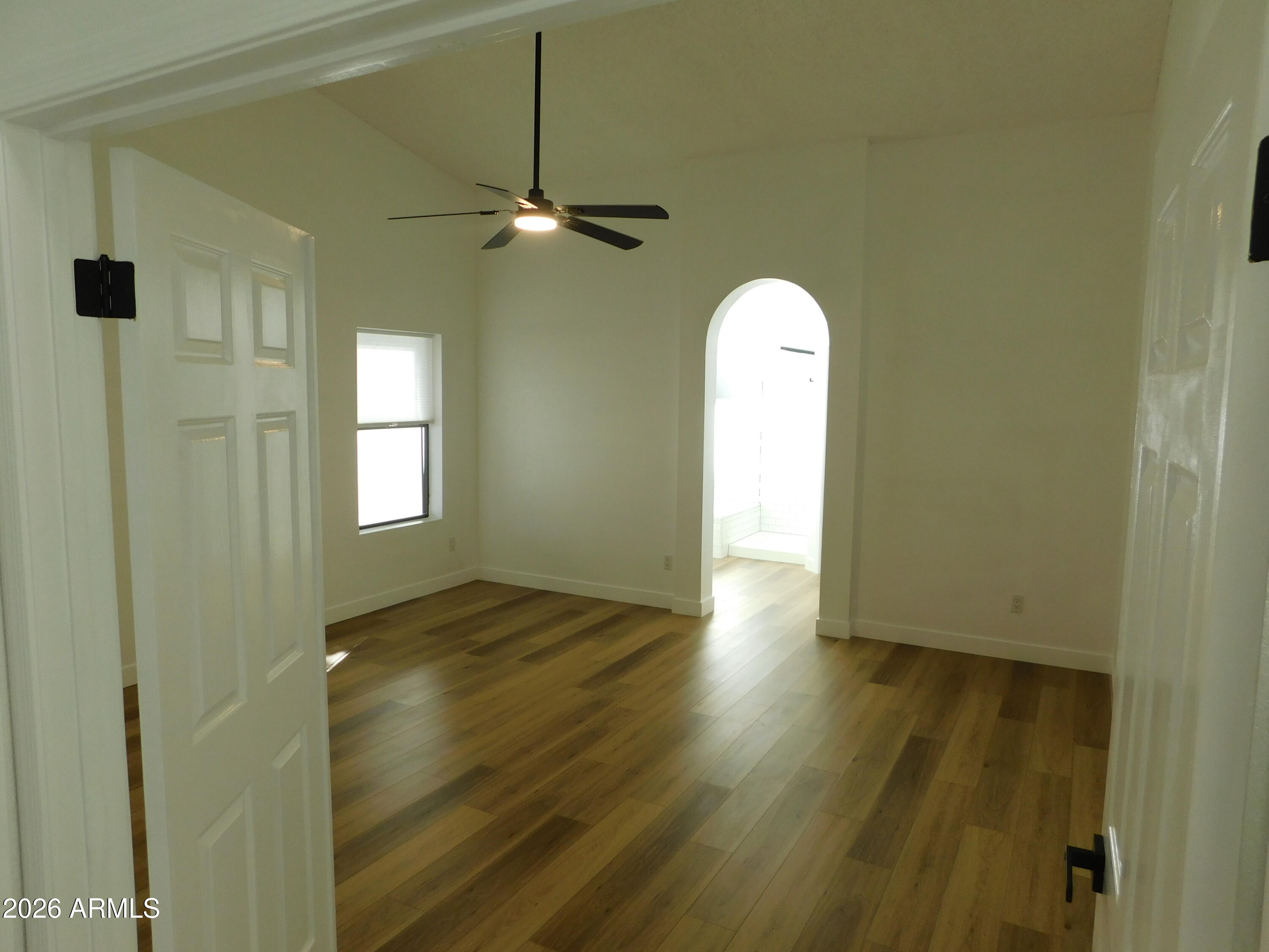 901 E STANFORD Avenue