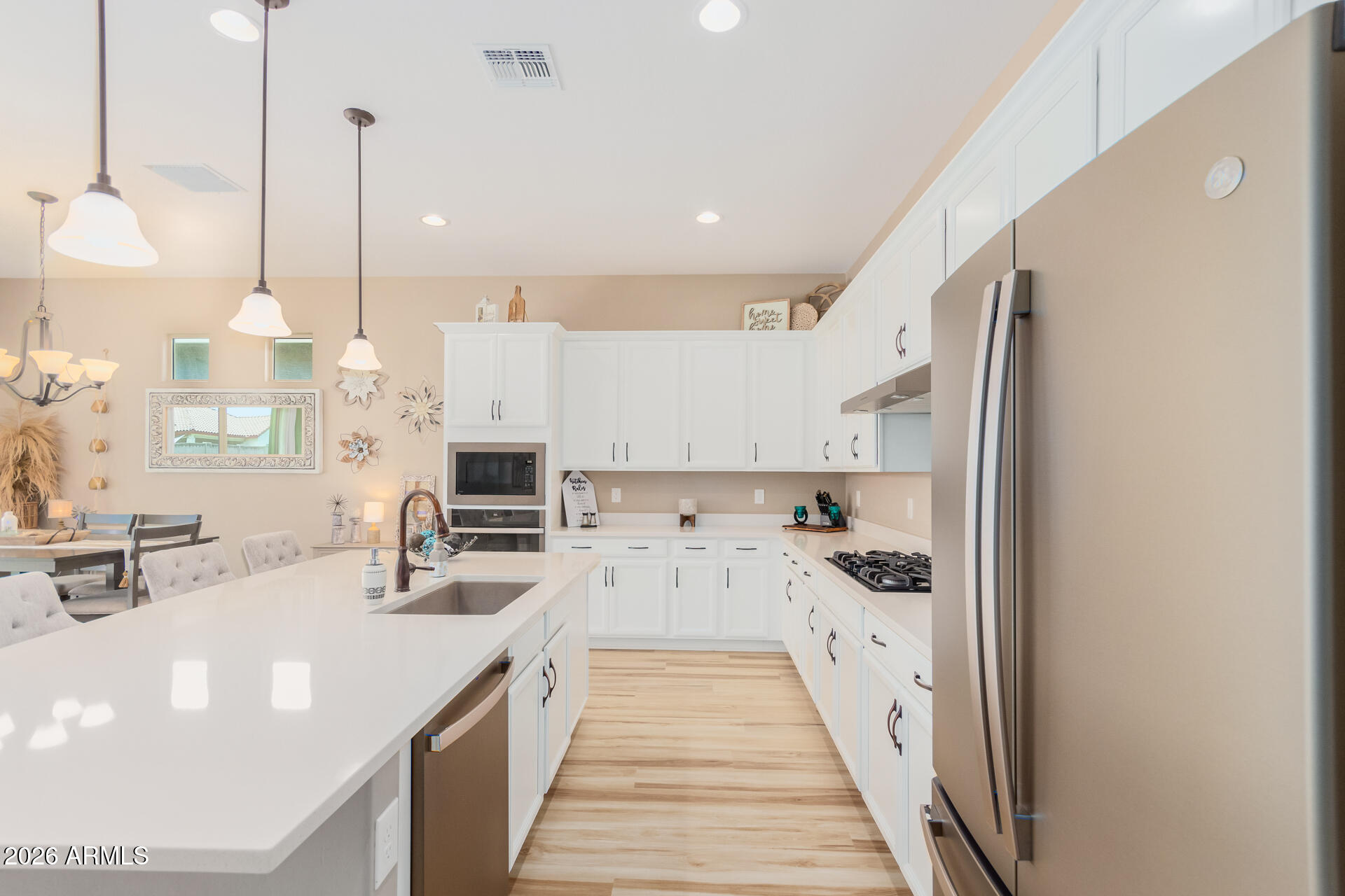 2813 W WILCOX PLAYA Drive