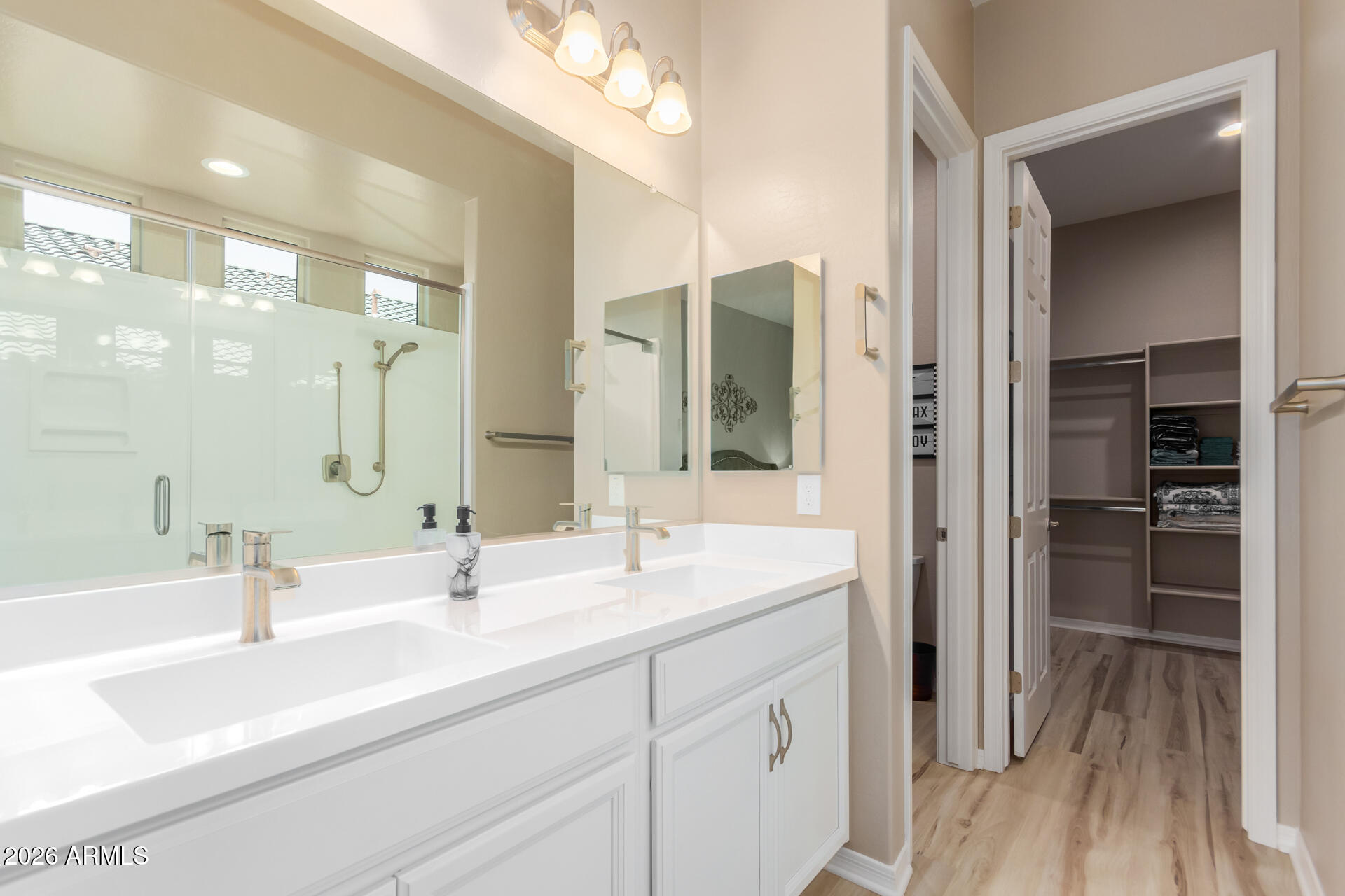 2813 W WILCOX PLAYA Drive