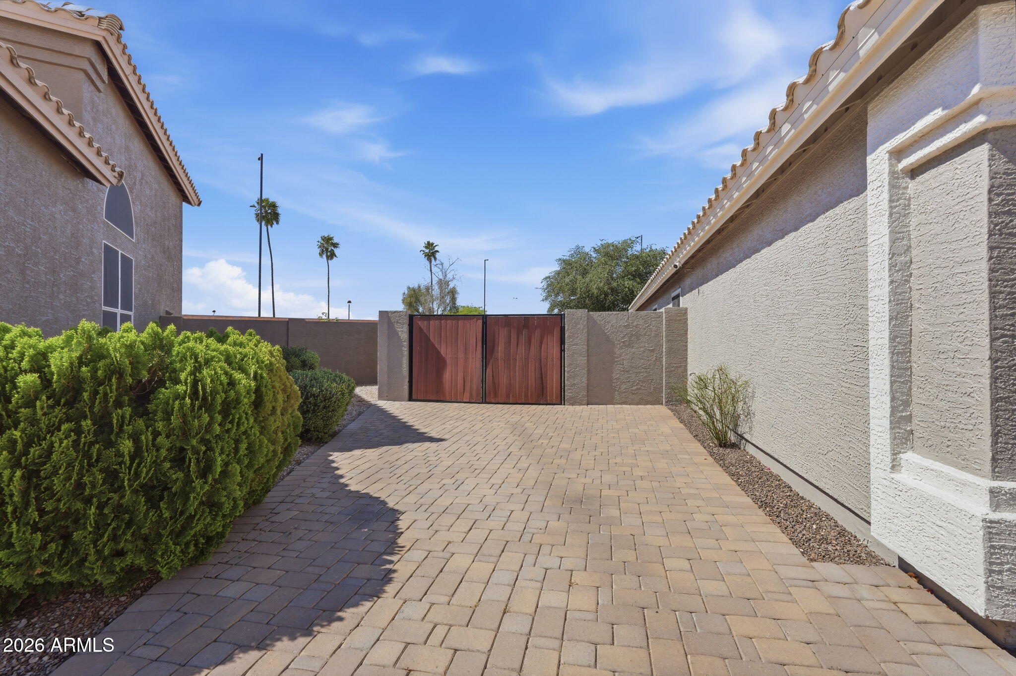 1741 S CLEARVIEW Avenue 42