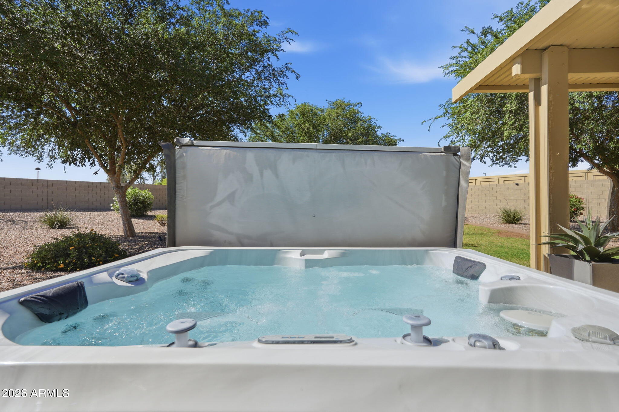 1741 S CLEARVIEW Avenue 42