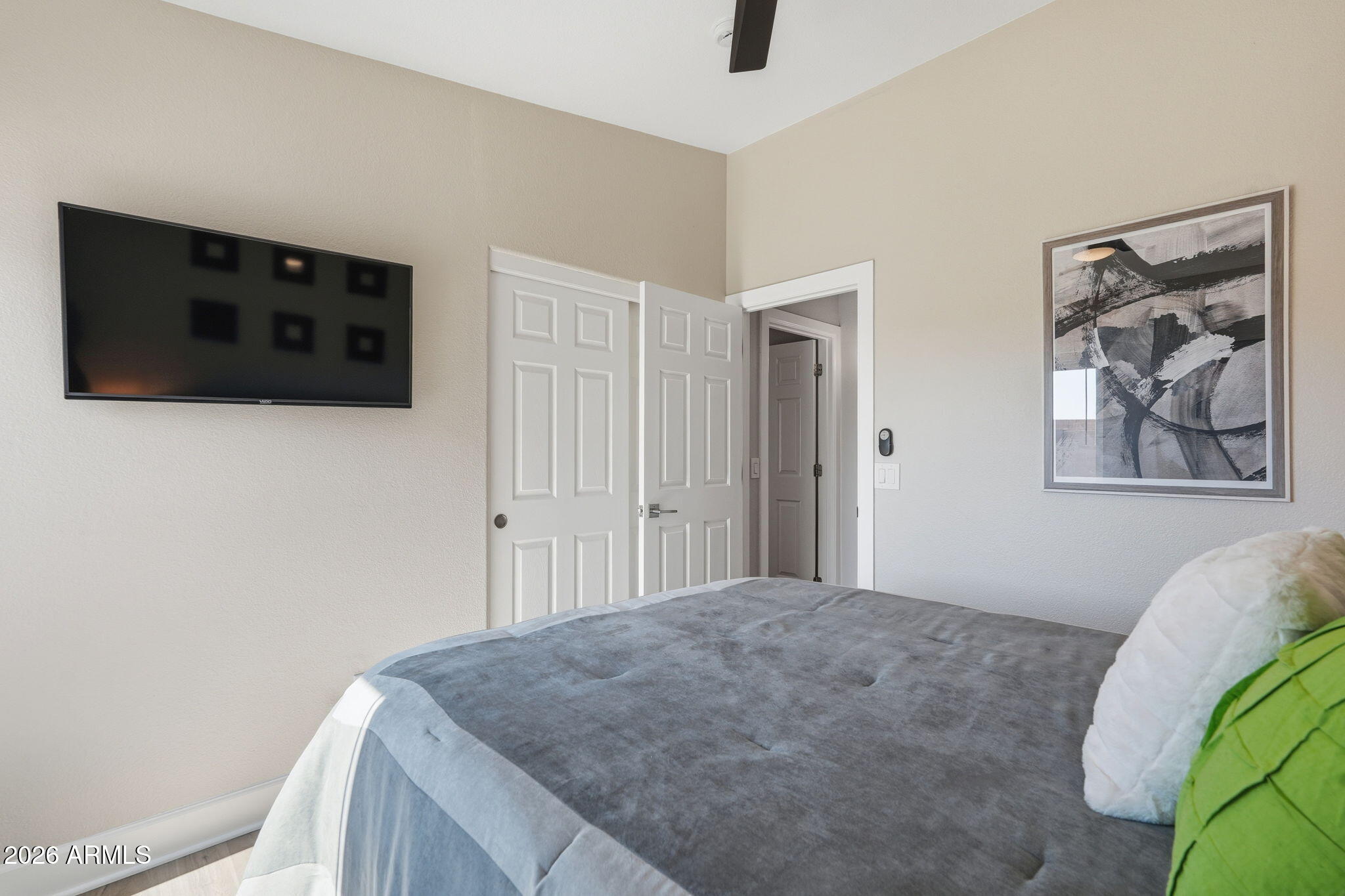 1741 S CLEARVIEW Avenue 42