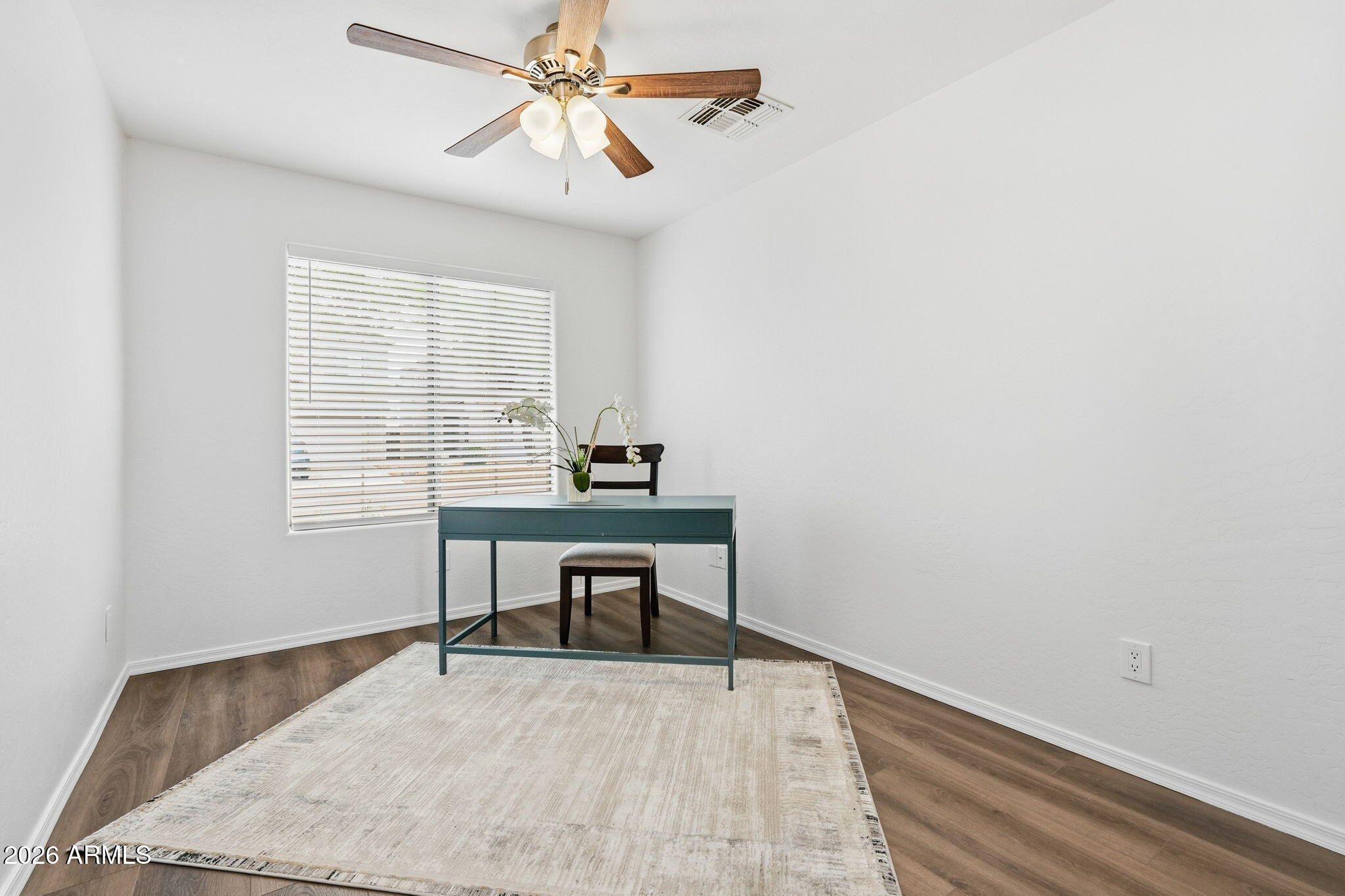 462 E CHRISTOPHER Street