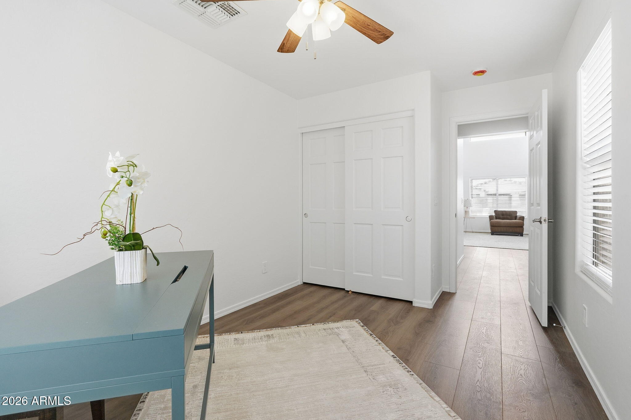 462 E CHRISTOPHER Street