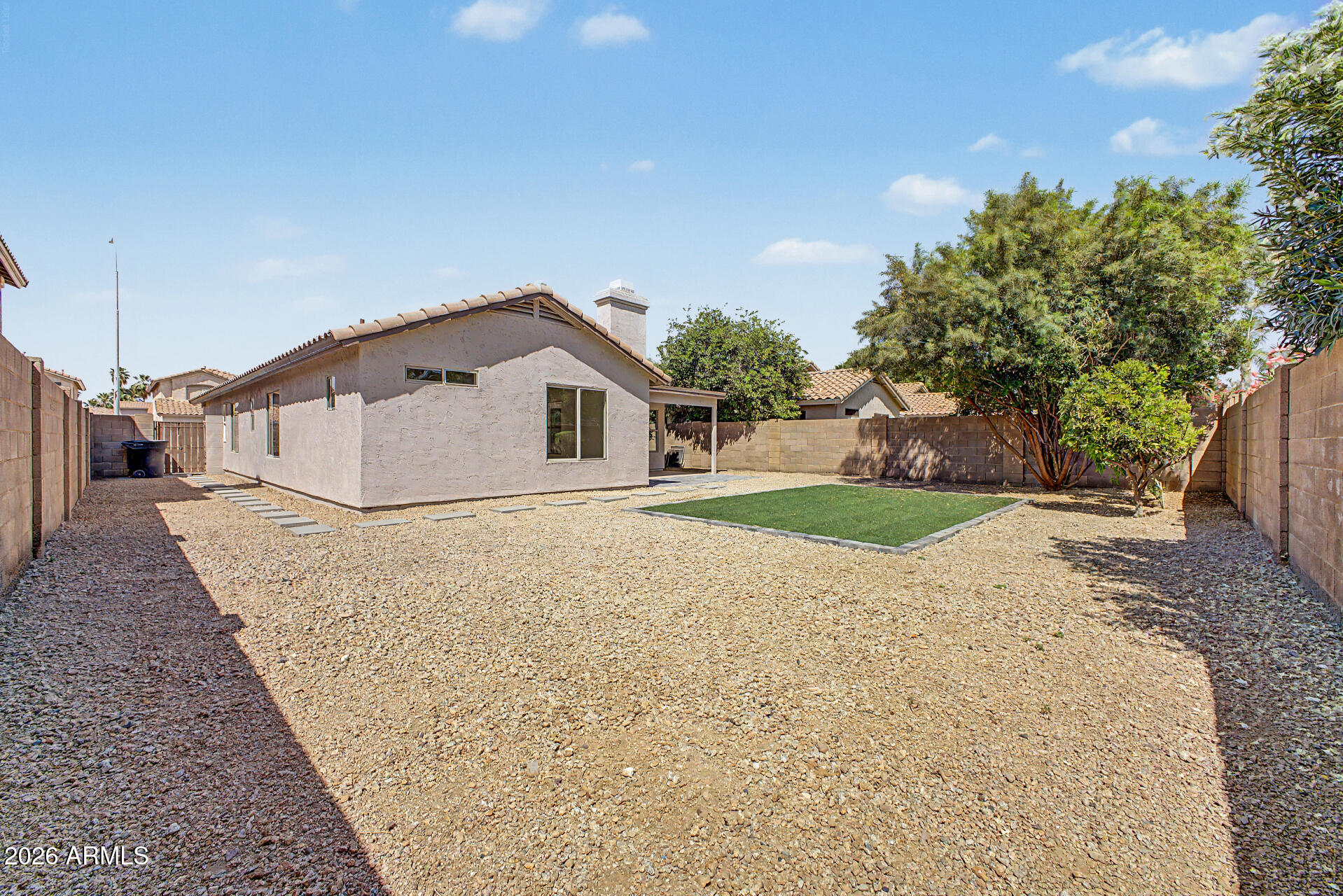 1169 W SEAGULL Drive