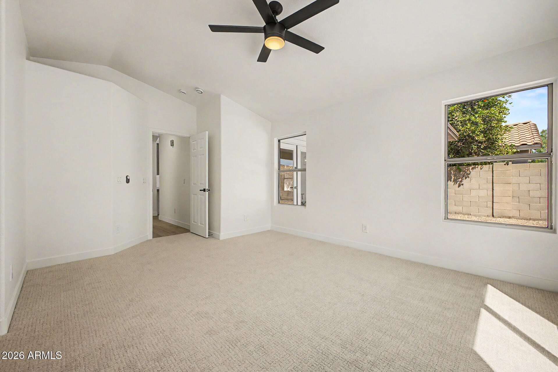 1169 W SEAGULL Drive