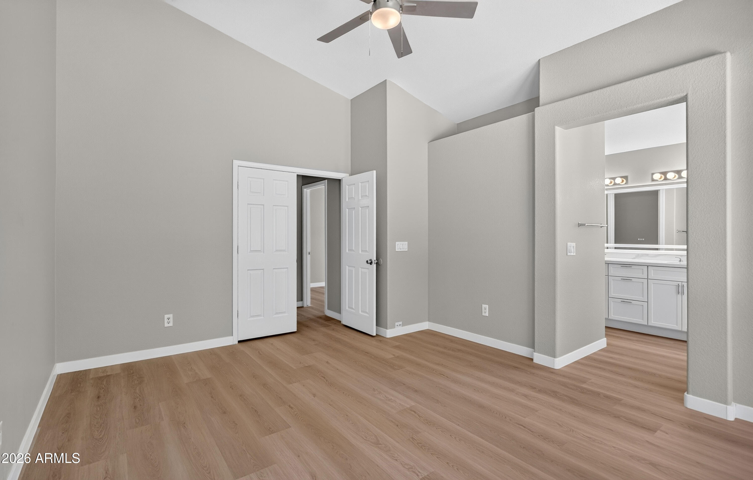 2480 S WALNUT Drive