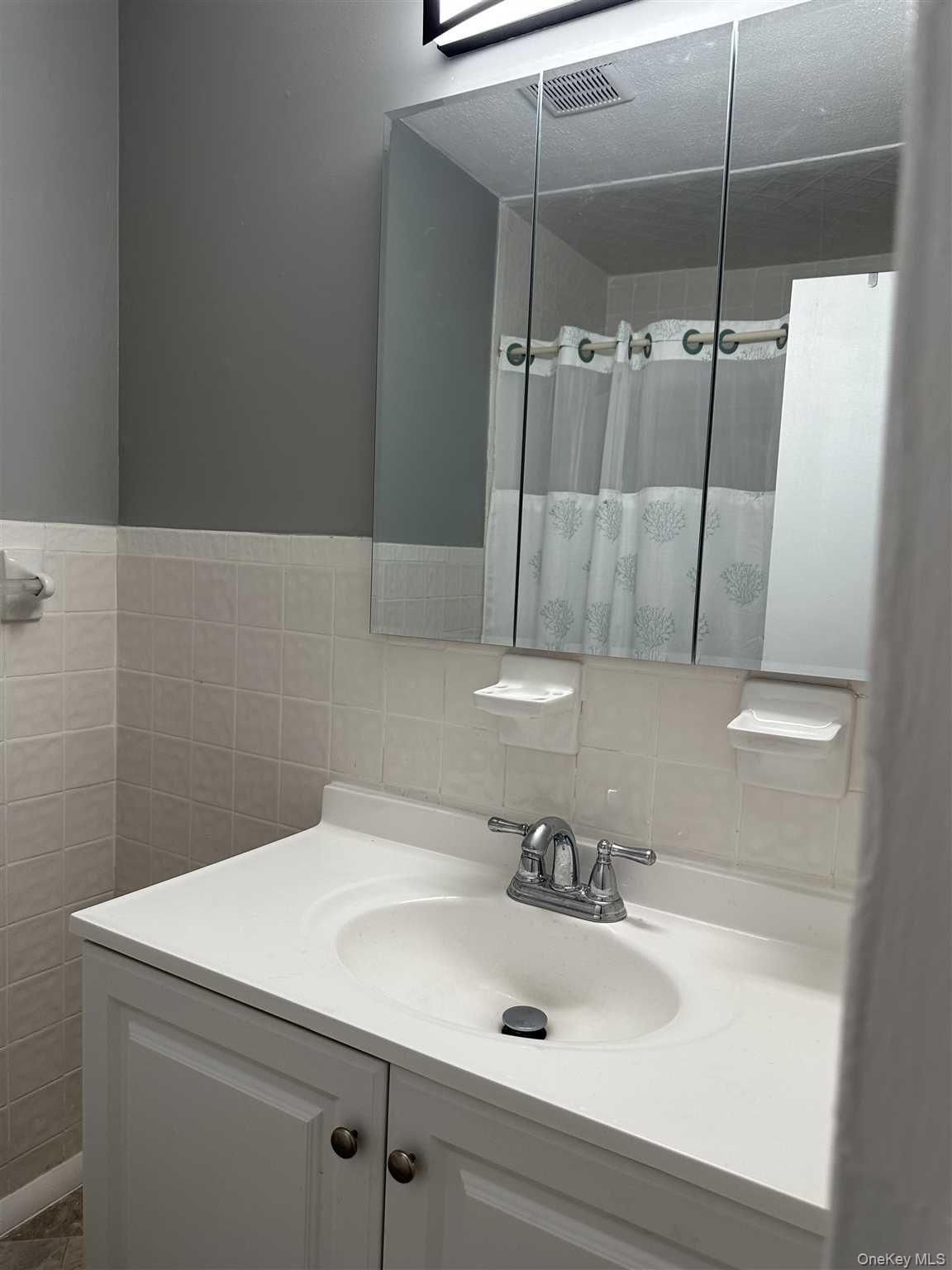 3 HOOK Road Unit: 56K