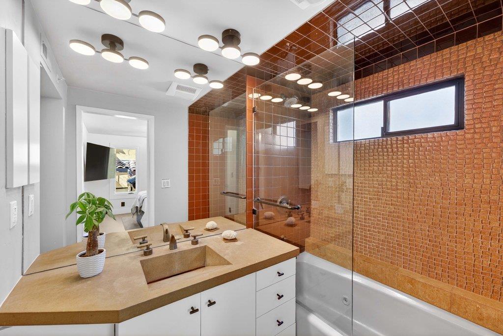 327 Riverview Avenue C