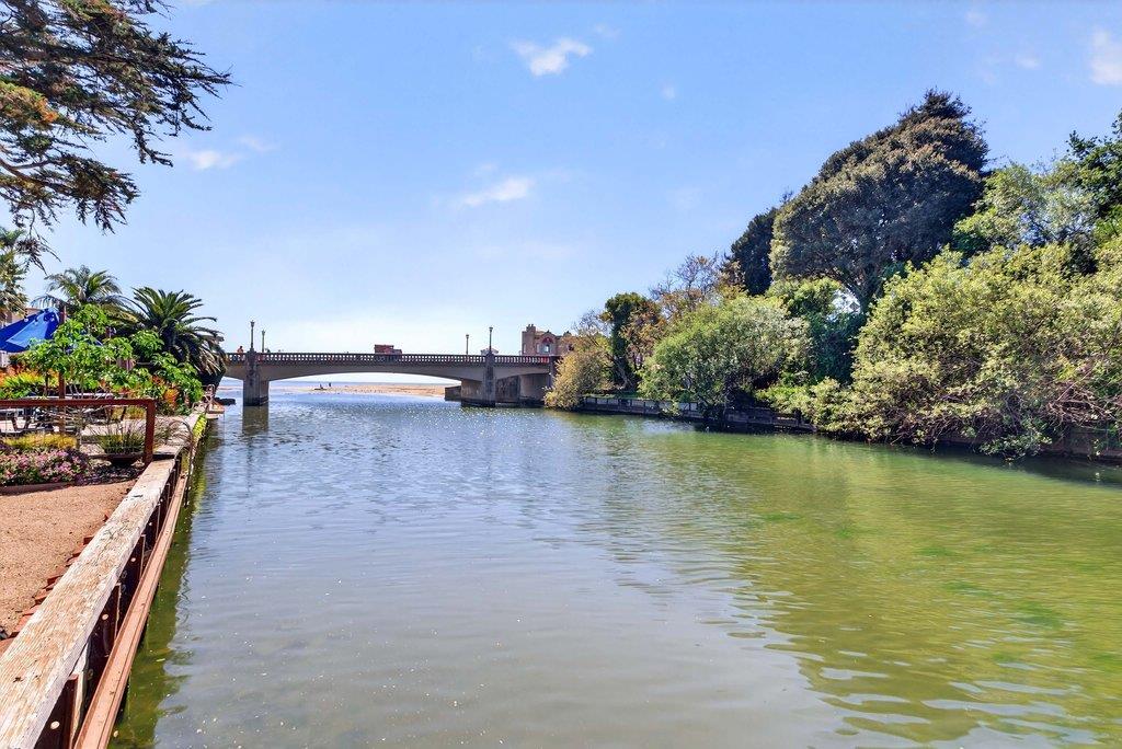 327 Riverview Avenue C