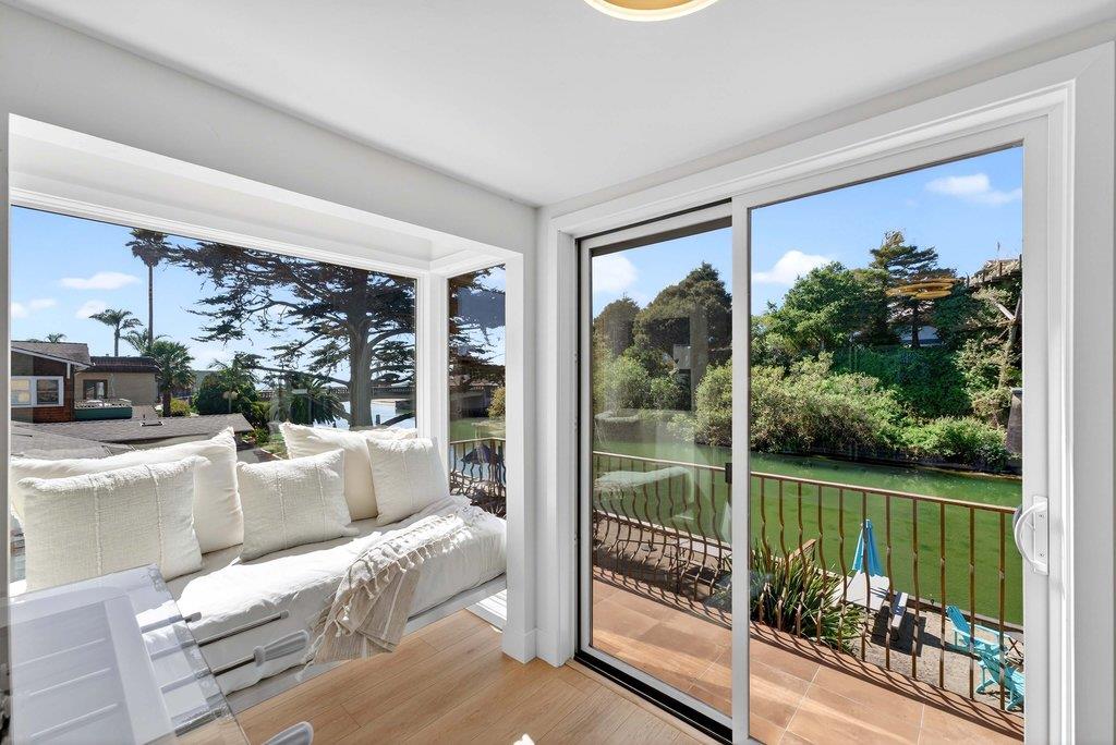 327 Riverview Avenue C