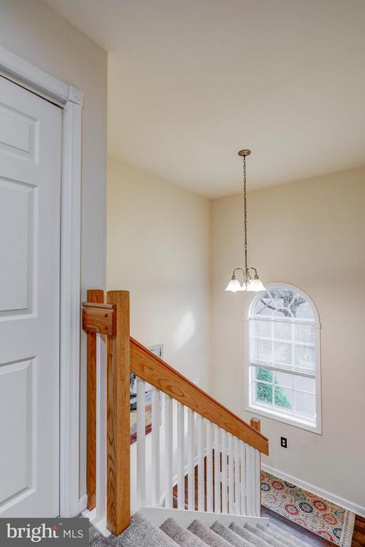 2111 FAIRVIEW STREET