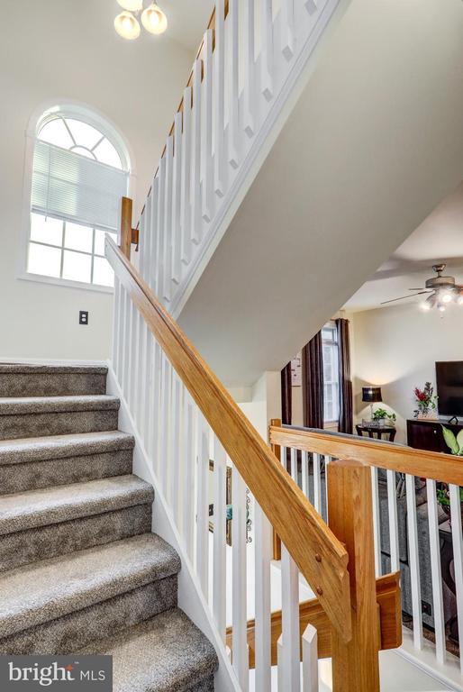 2111 FAIRVIEW STREET