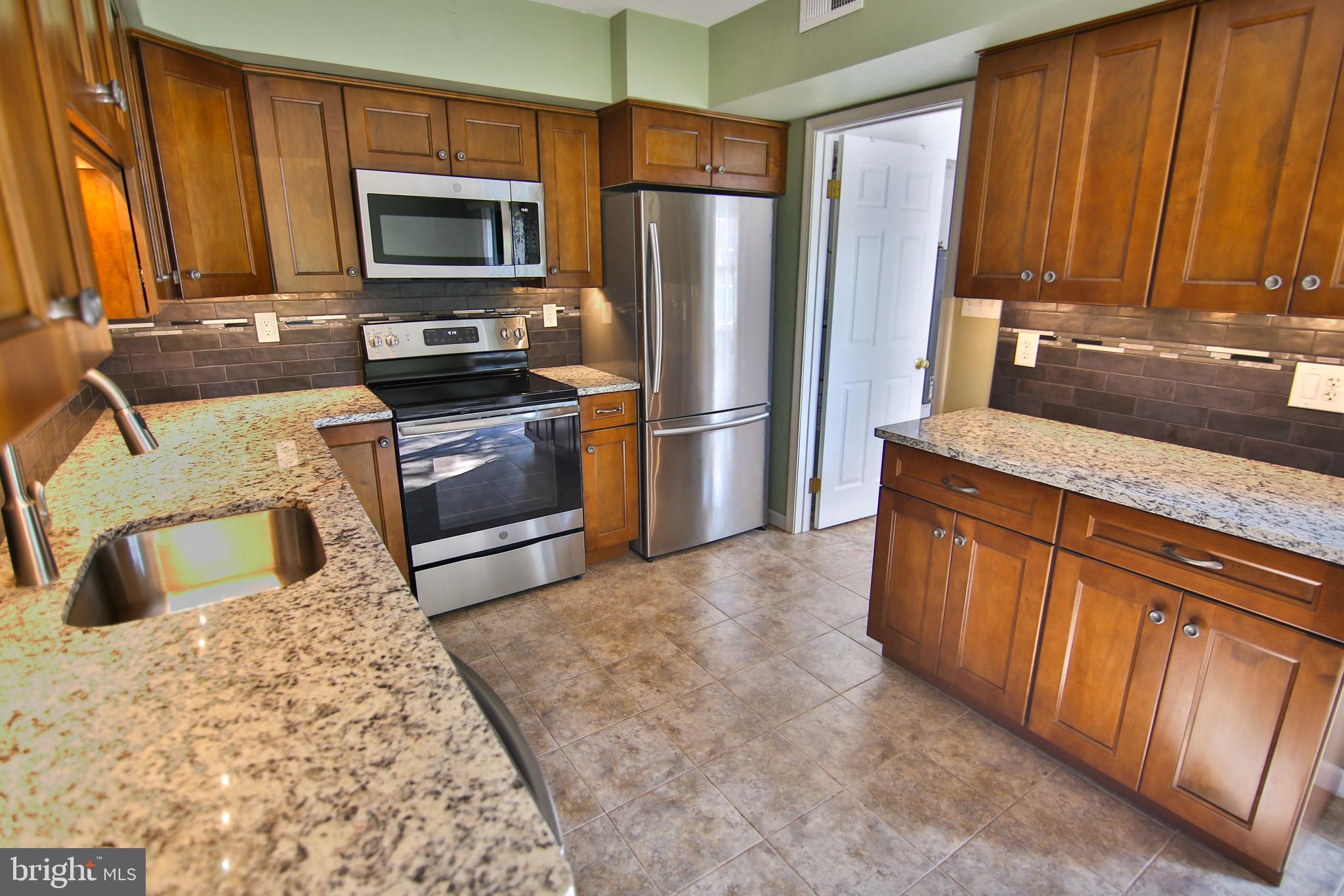 130 STONEGATE VILLAGE