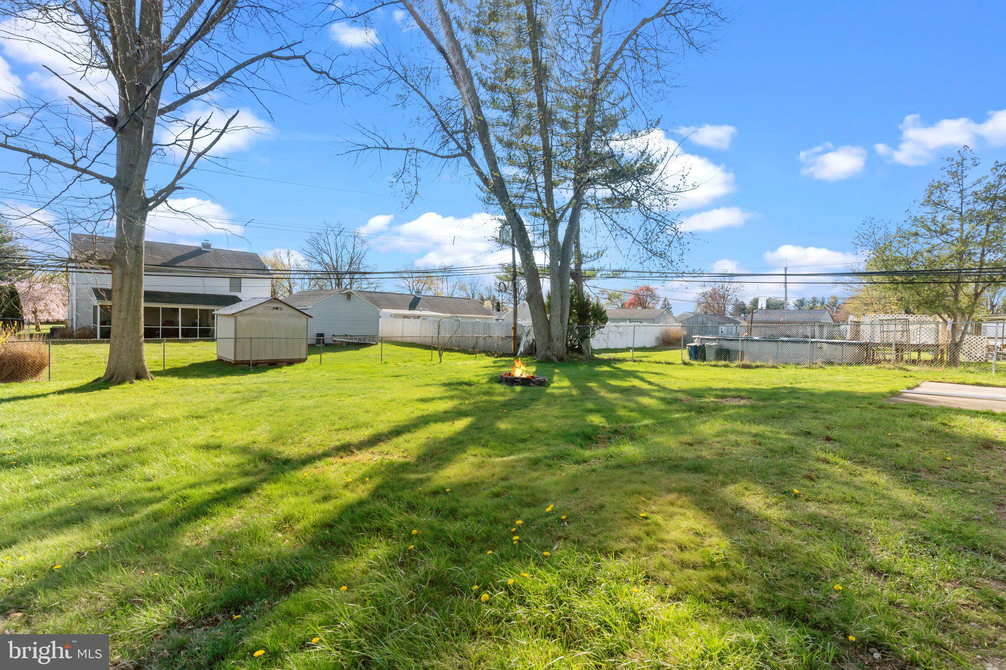 686 SPRUCE ROAD
