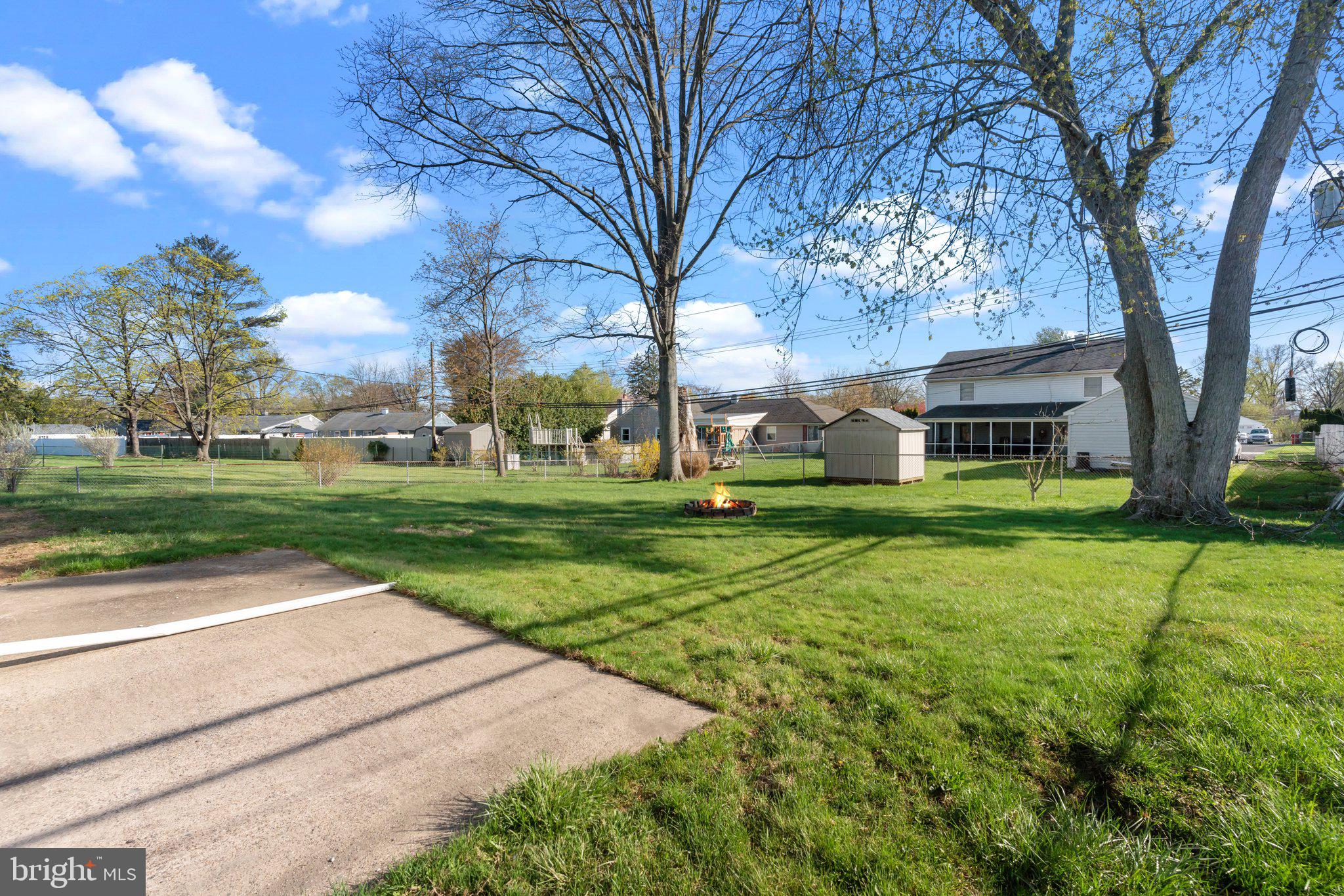 686 SPRUCE ROAD