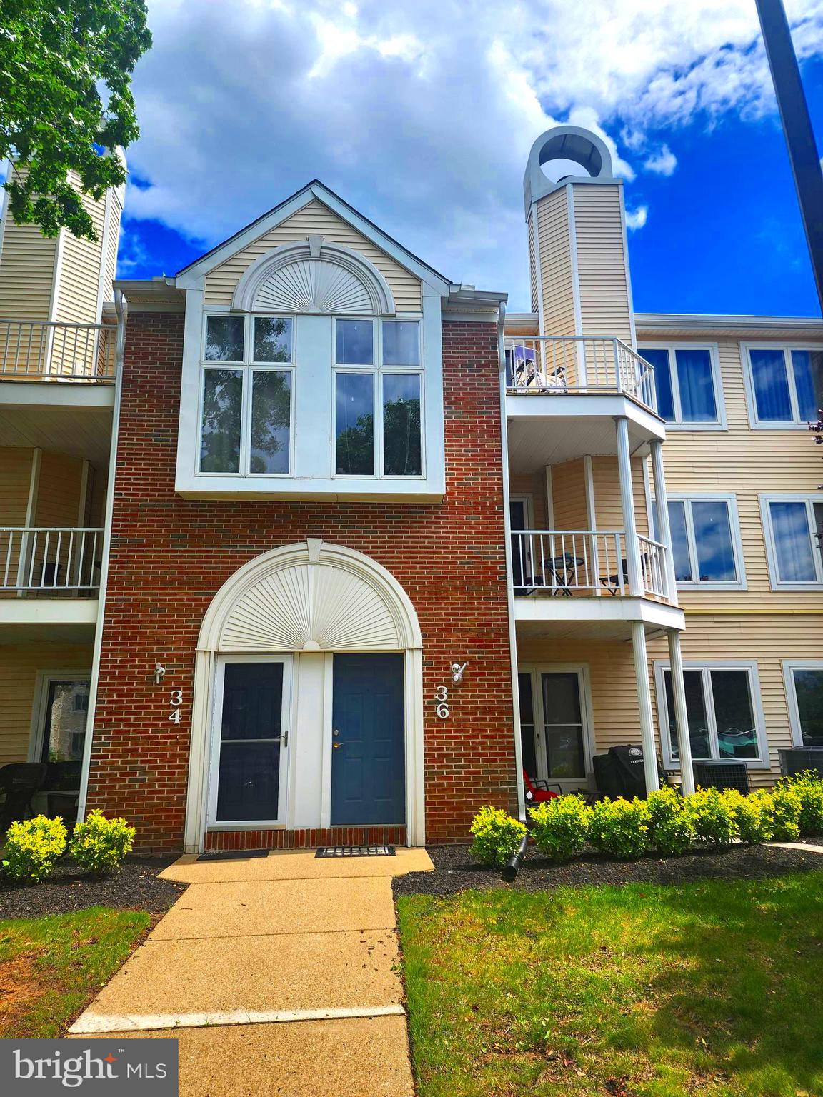 36 LAUREN COURT