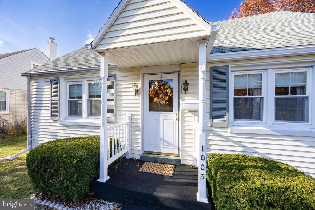 1005 CHERRY STREET