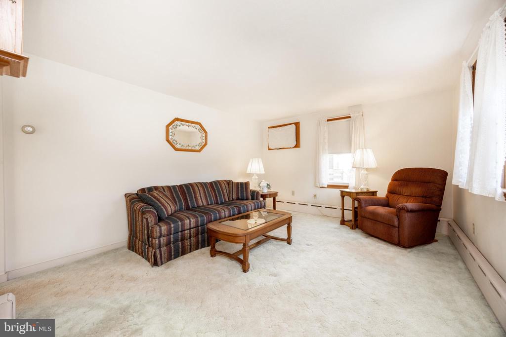 1005 CHERRY STREET