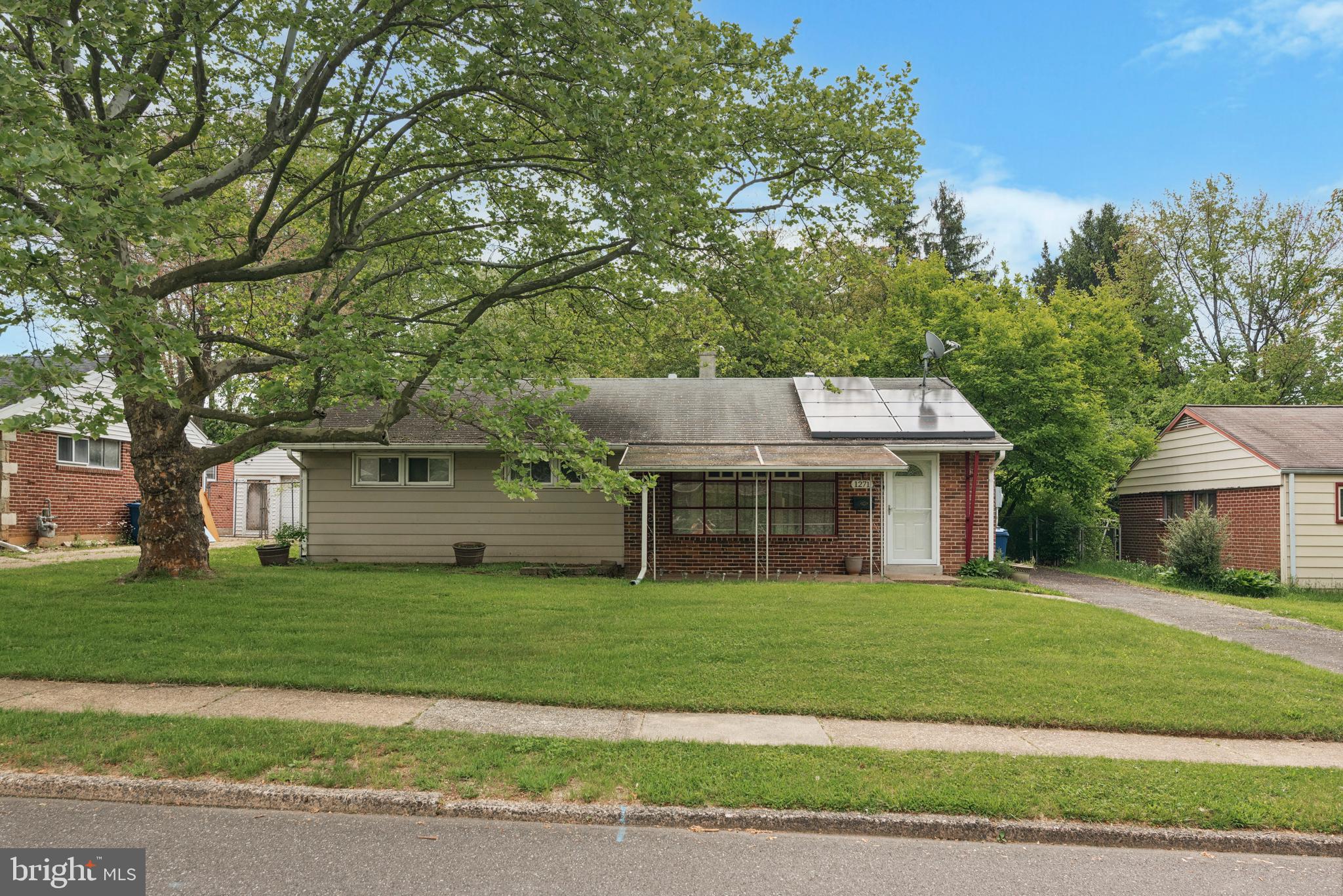 1271 WUNDERLAND ROAD
