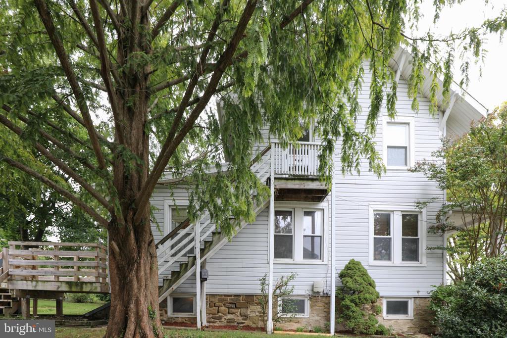 152 ALLISON ROAD