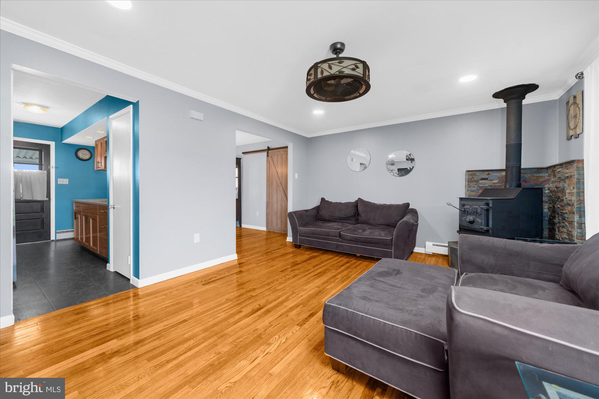 436 LAYFIELD ROAD