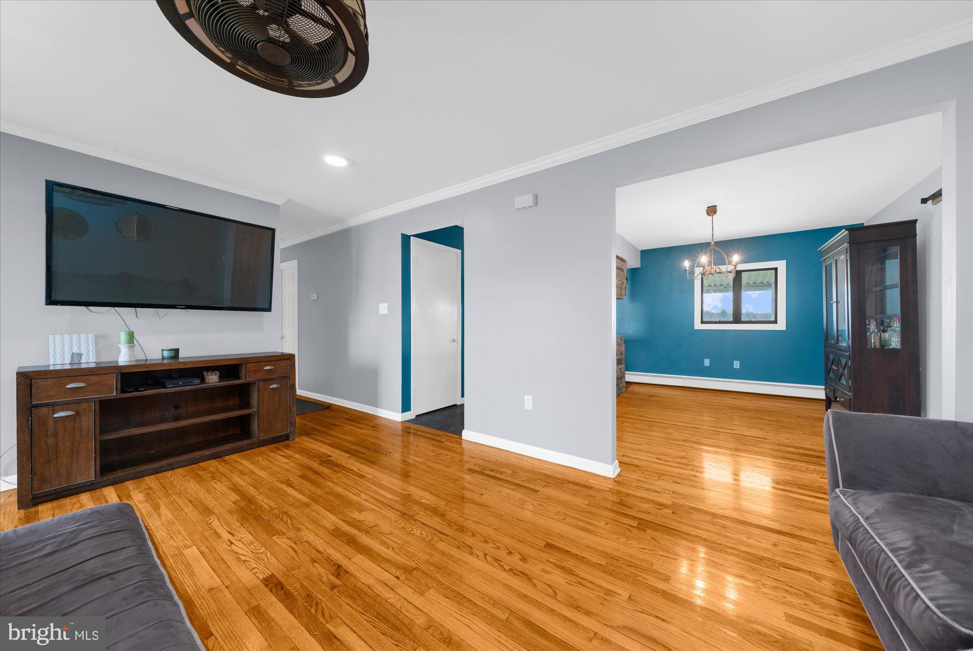 436 LAYFIELD ROAD