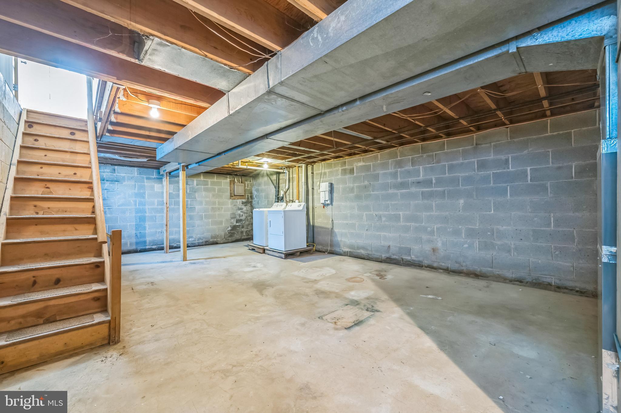 221 FULLING MILL LANE