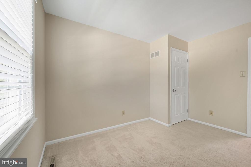 221 FULLING MILL LANE