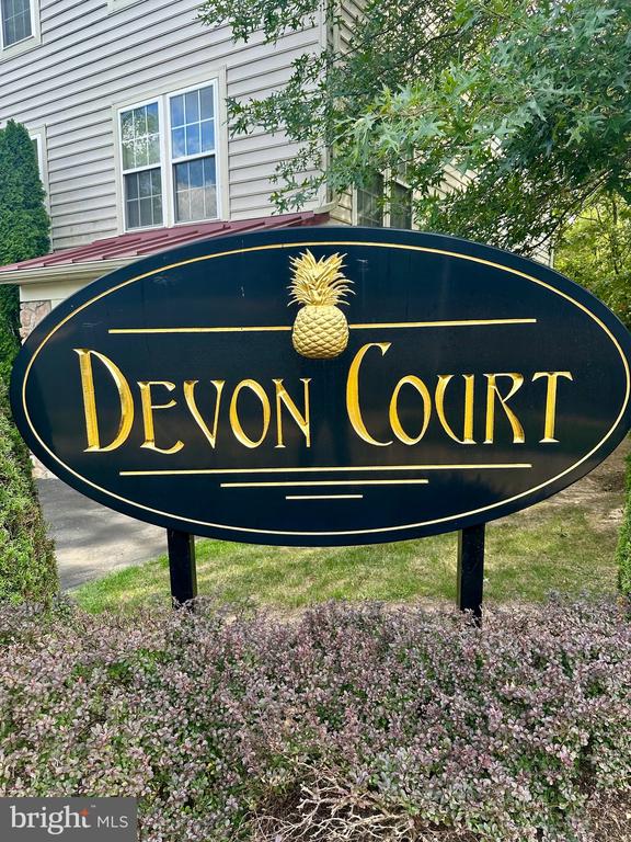301 DEVON COURT