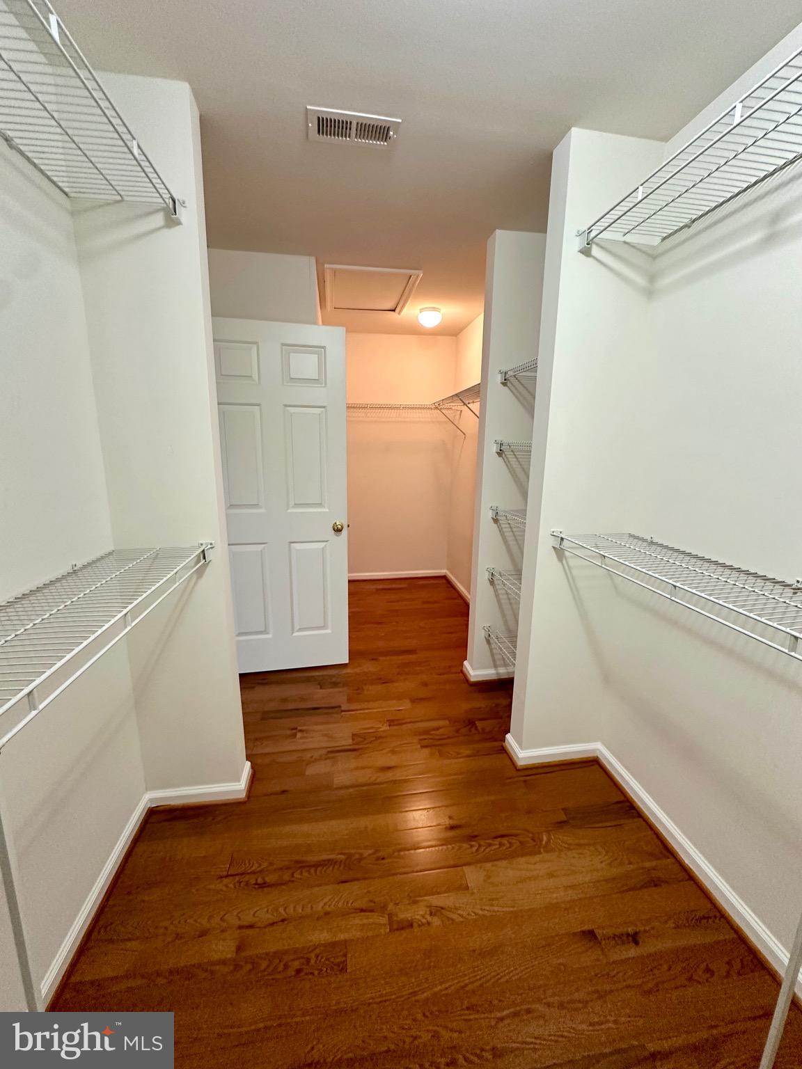 301 DEVON COURT