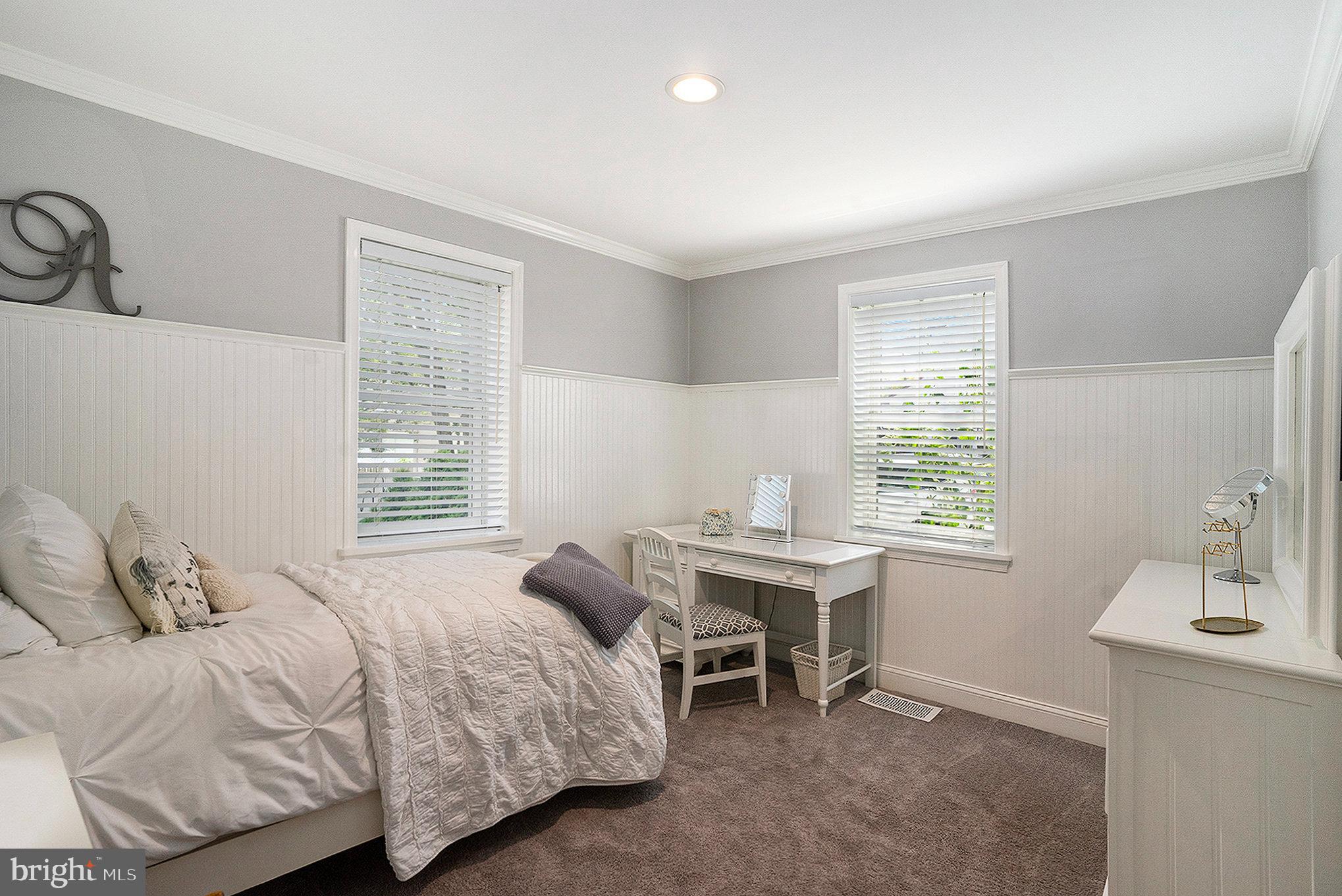 346 FAIRVIEW AVENUE