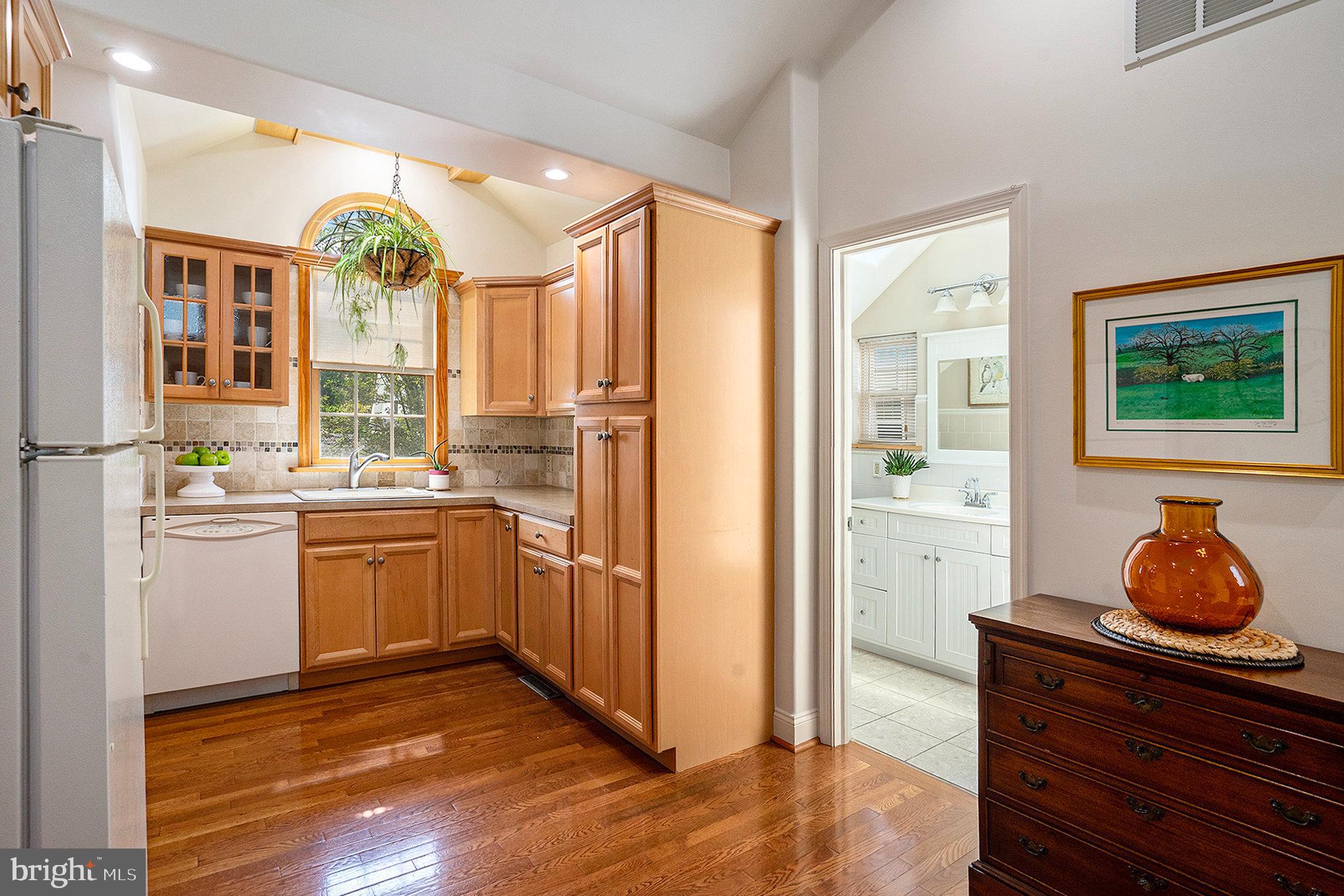 346 FAIRVIEW AVENUE