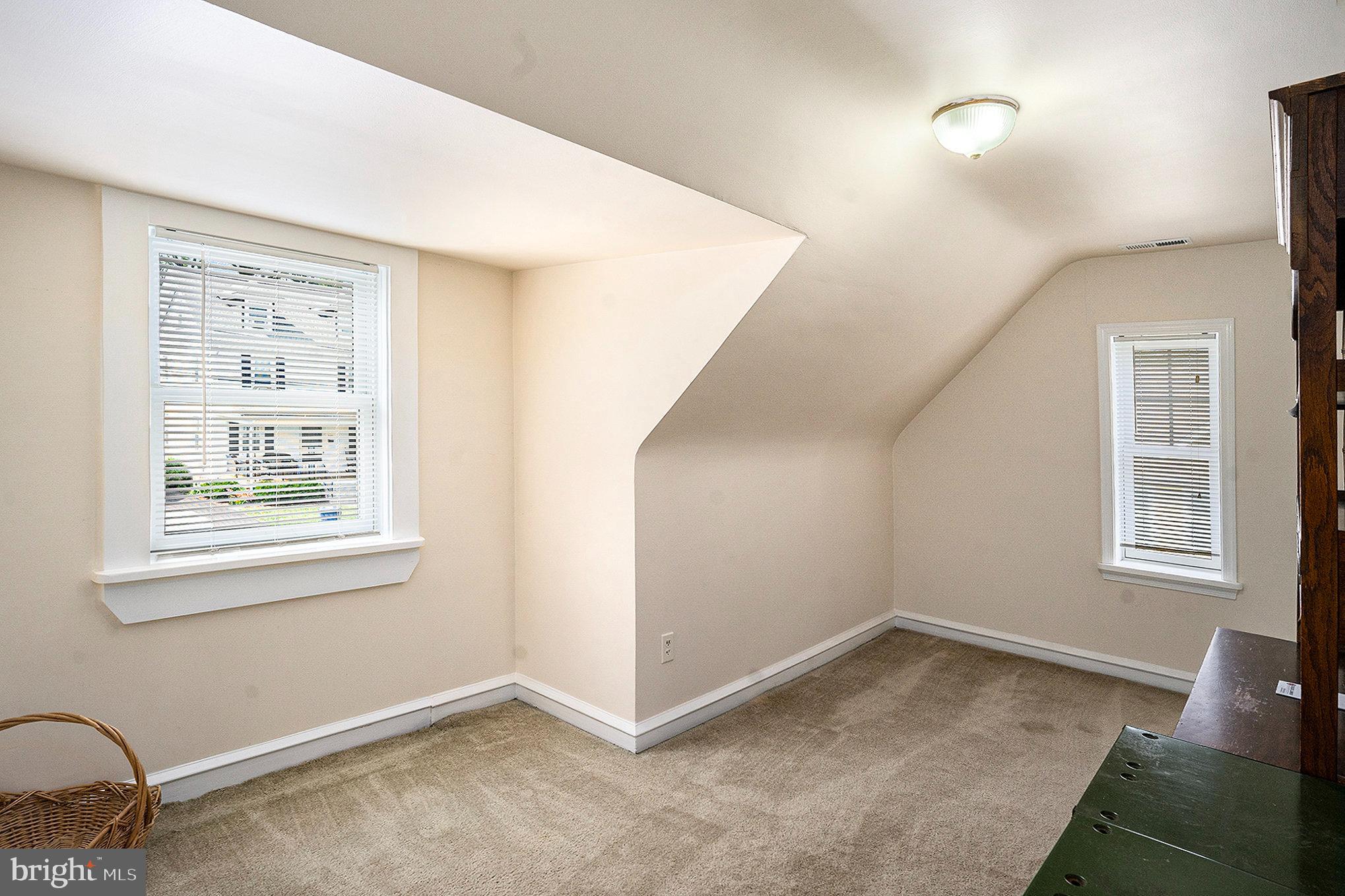 346 FAIRVIEW AVENUE