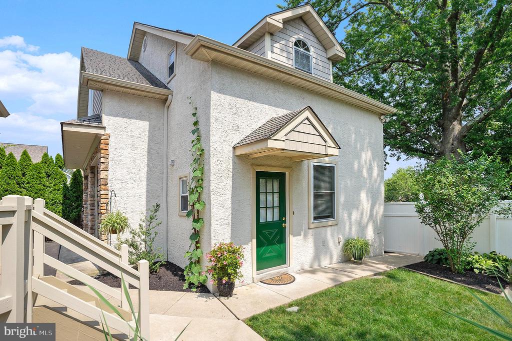 346 FAIRVIEW AVENUE