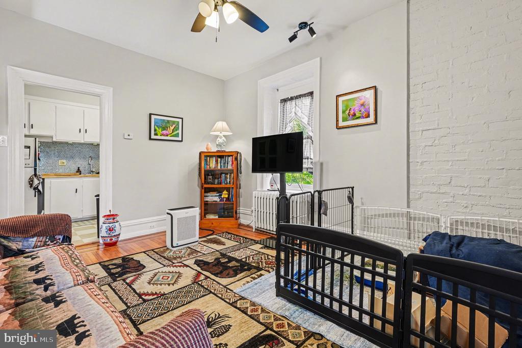 1 LINDENWOLD TERRACE