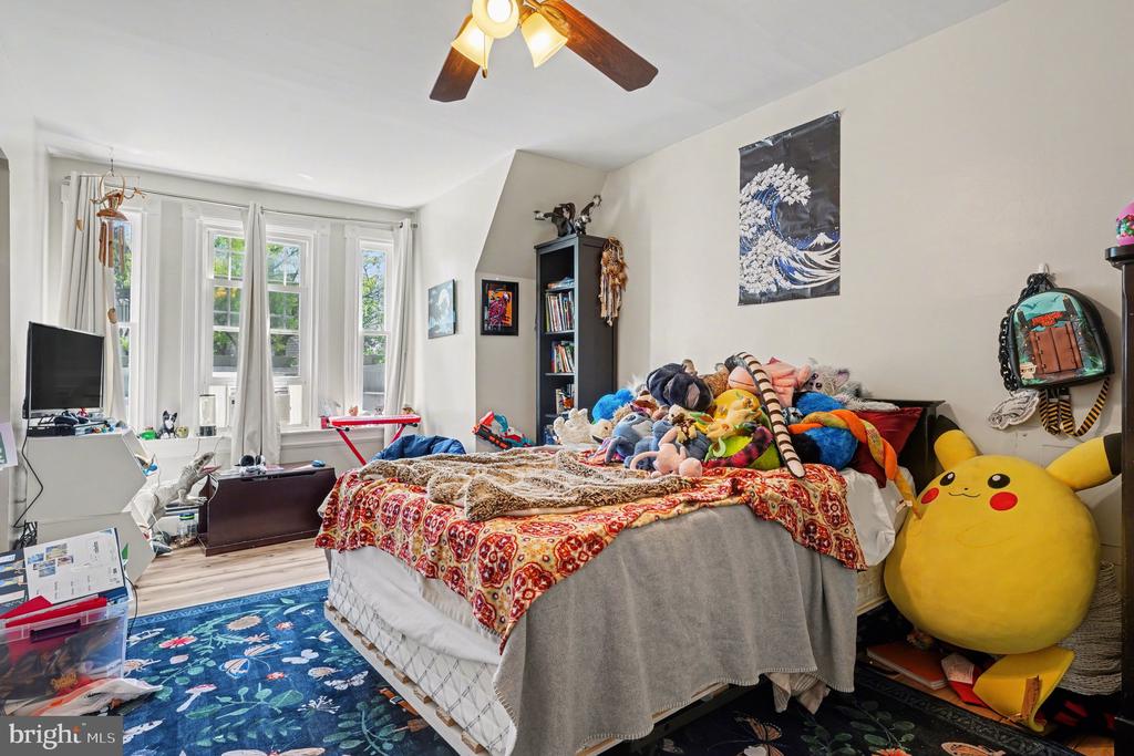 1 LINDENWOLD TERRACE