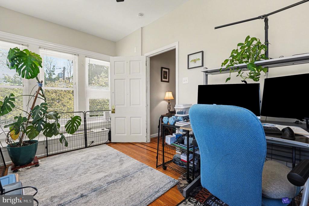 1 LINDENWOLD TERRACE