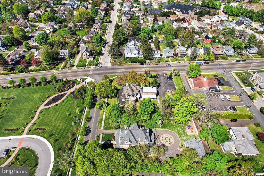 1 LINDENWOLD TERRACE