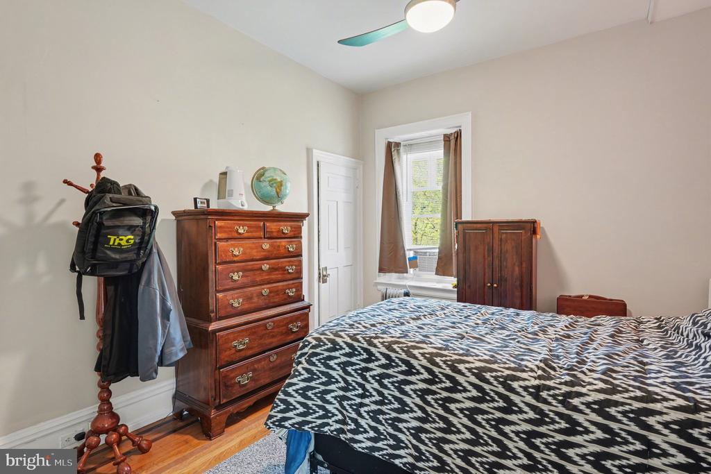 1 LINDENWOLD TERRACE
