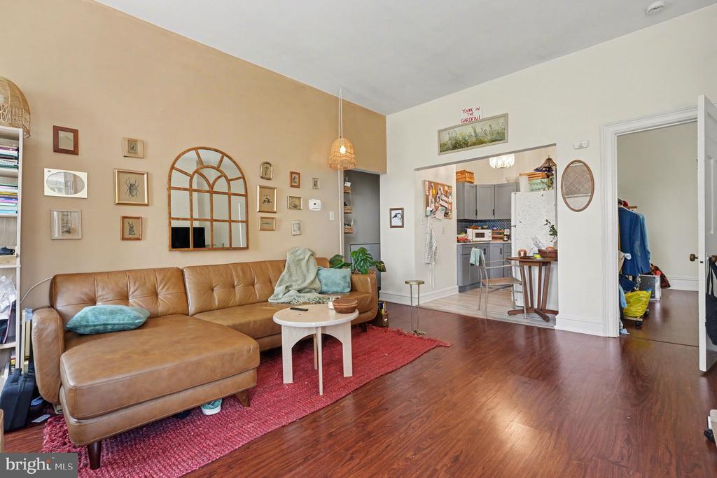 1 LINDENWOLD TERRACE
